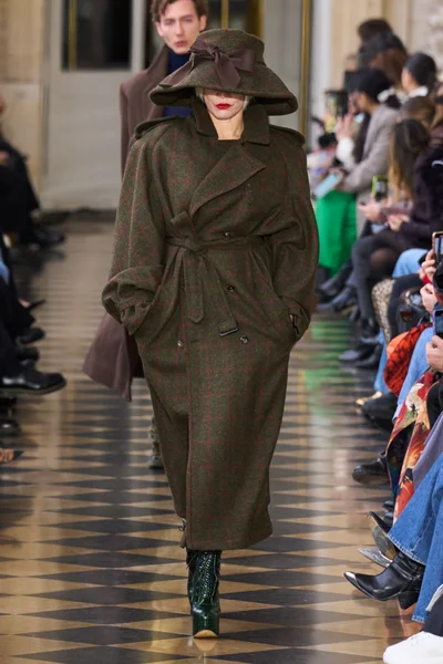 Look 42
